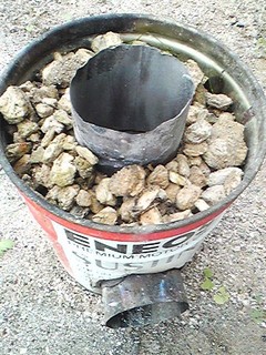 20120822_rocketstove5.jpg